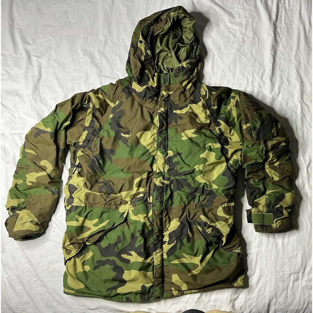 US Military Cold Weather Woodland Camouflage Parka 8415-01-228-1319 Large Reg